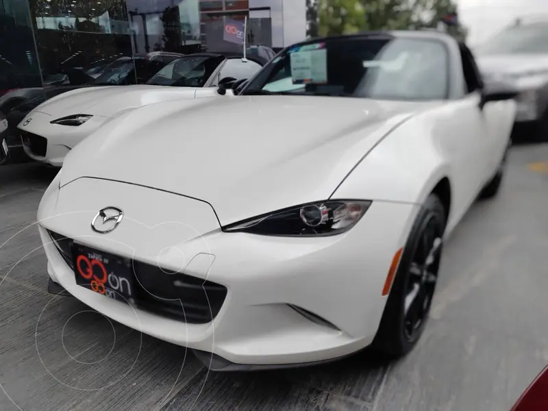 Foto Mazda MX-5 i Sport usado (2023) color Blanco precio $455,000