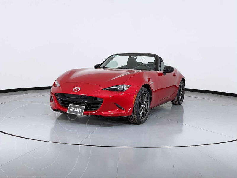 Foto Mazda MX-5 i Sport usado (2017) color Rojo precio $340,999