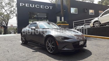 foto Mazda MX-5 RF Aut usado (2017) color Gris Titanio precio $359,900