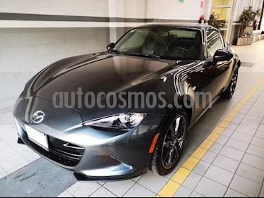 Foto venta Auto Seminuevo Mazda MX-5 RF Aut (2017) color Gris Titanio precio $370,000