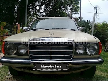 foto Mercedes Benz 300 D usado (1980) color Beige precio $115.000
