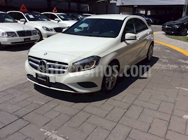 foto Mercedes Benz Clase A 200 CGI Sport Aut usado (2015) color Blanco precio $290,000