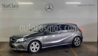 foto Mercedes Benz Clase A 200 CGI Urban Aut usado (2017) color Gris precio $369,000