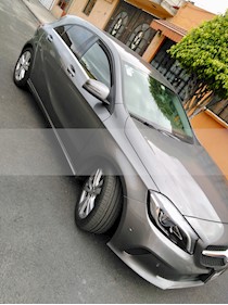 foto Mercedes Benz Clase A 200 CGI Urban Aut usado (2016) color Gris Montaña precio $335,000