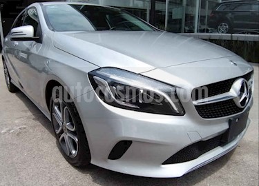 foto Mercedes Benz Clase A 200 Style usado (2018) color Plata precio $385,000