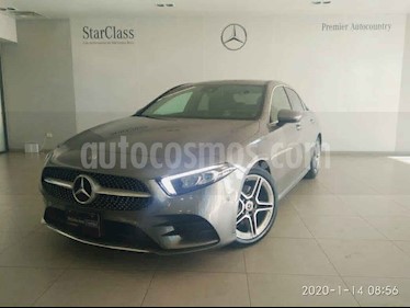 foto Mercedes Benz Clase A 200 Progressive Sedán usado (2020) color Blanco precio $649,000