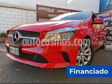 foto Mercedes Benz Clase A 200 CGI usado (2017) color Rojo Júpiter precio $71,250