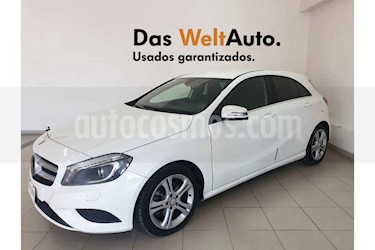Foto Mercedes Benz Clase A 200 CGI Aut usado (2016) color Blanco precio $279,995