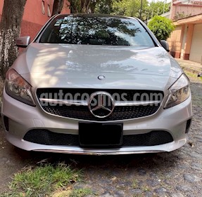 foto Mercedes Benz Clase A 200 CGI Style usado (2017) color Plata precio $305,000