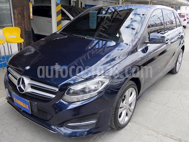 Mercedes Benz Clase B 180 Aut usado (2017) color Azul precio $70.900.000