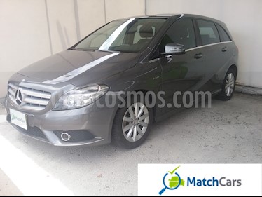 Foto venta Carro usado Mercedes Benz Clase B 180 Aut (2013) color Gris precio $46.990.000