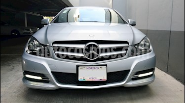 foto Mercedes Benz Clase C 180 CGI Coupé Aut usado (2013) color Plata Iridio precio $255,000