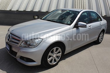 foto Mercedes Benz Clase C 180 CGI usado (2012) color Plata Cubanita precio $169,000