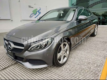 foto Mercedes Benz Clase C 200 CGI Coupé Aut usado (2017) color Gris precio $415,000