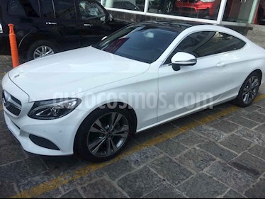 foto Mercedes Benz Clase C 200 CGI Coupé Aut usado (2018) color Blanco precio $550,000