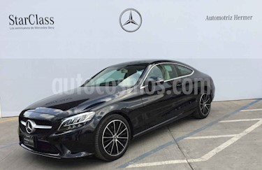 foto Mercedes Benz Clase C 200 CGI Coupé Aut usado (2019) color Negro precio $679,900
