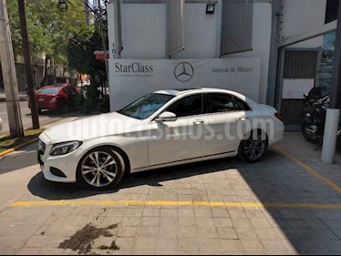 foto Mercedes Benz Clase C 200 CGI Sport Aut usado (2017) color Blanco precio $445,000