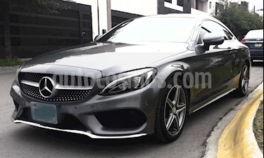 Foto Mercedes Benz Clase C 250 CGI Coupe usado (2017) color Gris precio $550,000