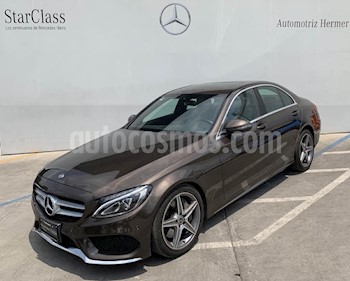 foto Mercedes Benz Clase C 250 CGI Coupé usado (2018) color Café precio $569,900