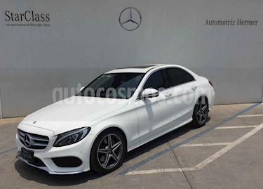foto Mercedes Benz Clase C 250 CGI Sport Aut usado (2018) color Blanco precio $519,900