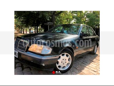 foto Mercedes Benz Clase C C280 Elegance usado (1995) color Negro precio $200.000