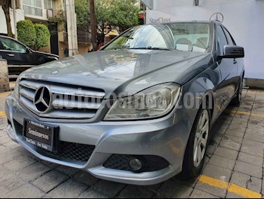foto Mercedes Benz Clase C 180 CGI Aut usado (2013) color Gris precio $225,000