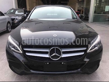foto Mercedes Benz Clase C 4p C 180 L4/1.6/T Aut usado (2018) color Negro precio $385,000