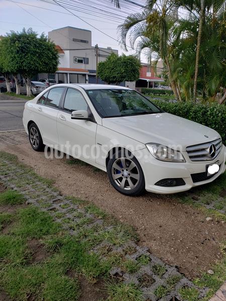 Mercedes Benz Clase C 180 CGI usado (2012) color Blanco precio $185,000