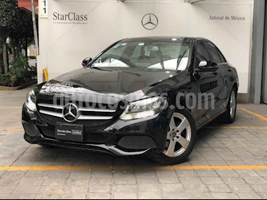 foto Mercedes Benz Clase C 4p C 180 L4/1.6/T Aut usado (2017) color Negro precio $340,000