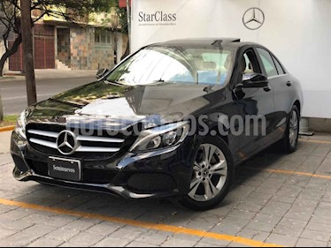 foto Mercedes Benz Clase C 4p C 200 Exclusive L4/2.0/T Aut usado (2018) color Negro precio $475,000