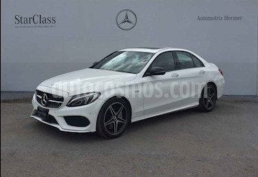 foto Mercedes Benz Clase C 4p C 43 AMG 4MATIC usado (2017) color Blanco precio $579,900