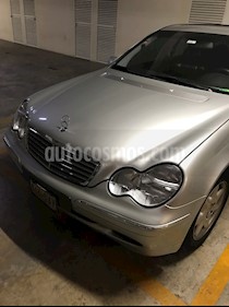 Mercedes Benz Clase C 240 Elegance Aut usado (2002) color Gris precio $115,000