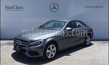 foto Mercedes Benz Clase C 180 Aut usado (2018) color Gris precio $379,900
