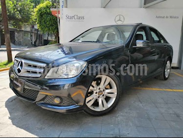foto Mercedes Benz Clase C 4p C 200 CGI Exclusive aut usado (2012) color Gris precio $205,000
