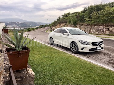 foto Mercedes Benz Clase CLA 200 CGI Sport usado (2017) color Blanco Cirro precio $370,000