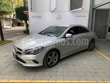 foto Mercedes Benz Clase CLA 200 CGI Sport usado (2018) color Plata precio $460,000