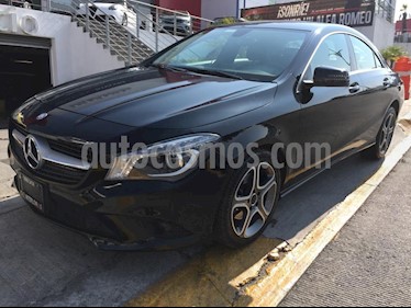 Foto venta Auto Seminuevo Mercedes Benz Clase CLA 200 CGI Sport (2015) color Negro precio $299,000