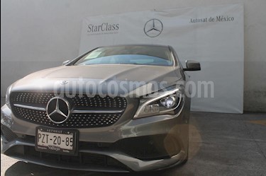 foto Mercedes Benz Clase CLA 250 CGI Sport usado (2018) color Gris precio $505,000