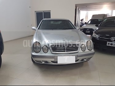 Mercedes Benz Clase CLK 320 Elegance Coupe Aut usado (1999) color Gris Plata precio u$s7.000
