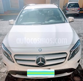 foto Mercedes Benz Clase GLA 180 CGI usado (2016) color Blanco precio $320,000