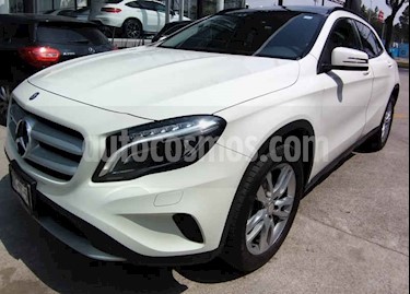 foto Mercedes Benz Clase GLA 180 CGI usado (2017) color Blanco precio $385,000