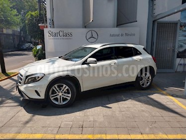 Foto venta Auto usado Mercedes Benz Clase GLA 200 CGI Sport Aut (2016) color Blanco precio $365,900