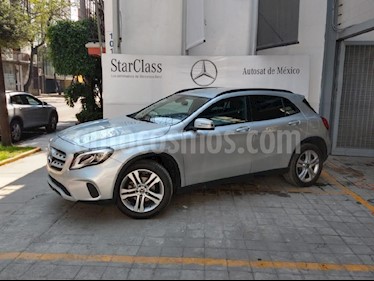Foto venta Auto usado Mercedes Benz Clase GLA 200 CGI (2018) color Plata precio $420,000