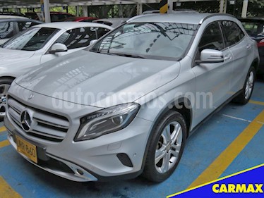 Foto venta Carro Usado Mercedes Benz Clase GLA 200 Urban (2015) color Gris precio $70.900.000