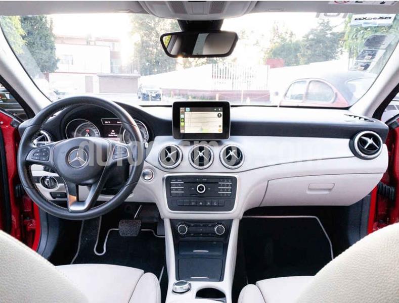 Mercedes Benz Clase GLA 200 CGI Sport Aut usado (2017) color Rojo precio $360,000
