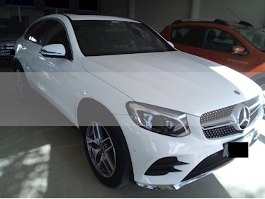 foto Mercedes Benz Clase GLC 300 Coupé 4Matic AMG-Line usado (2018) color Blanco precio $4.788.000