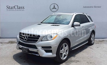 foto Mercedes Benz Clase M ML 350 CGI Sport AMG usado (2014) color Plata precio $374,900