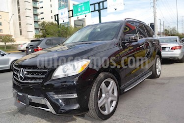 foto Mercedes Benz Clase M ML 400 CGI Sport AMG usado (2015) color Negro precio $425,000