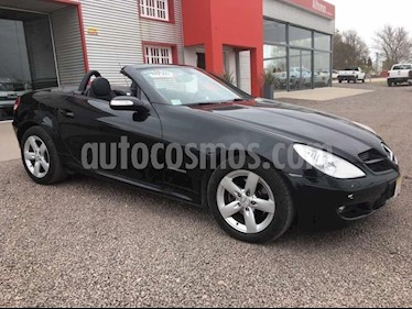 Foto venta Auto usado Mercedes Benz Clase SLK 200 Kompressor Aut (2006) color Negro precio $1.920.000