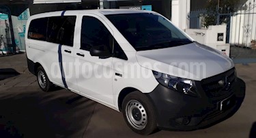 Foto venta Auto usado Mercedes Benz Vito Furgon 111 CDi V2 Ac (2018) color Blanco precio $1.080.000